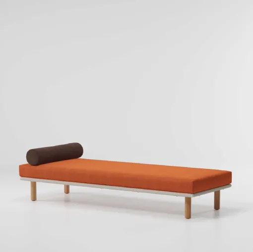 divanetto legno kettal