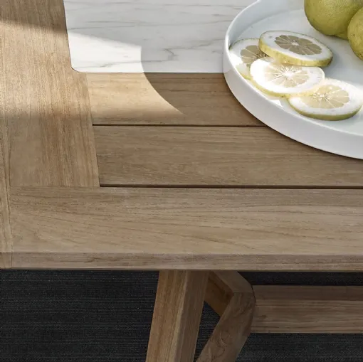  tavolo in legno